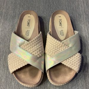 Toms Slip-on Sandal
